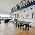 Villa Bastille With Services By Pick A Flat